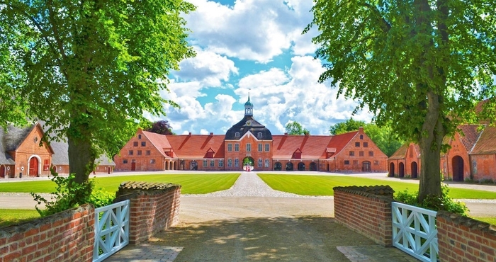 Khác Kultur Gut Hasselburg