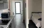 อื่นๆ 2 Stunning Apartment in the Heart of Leeds