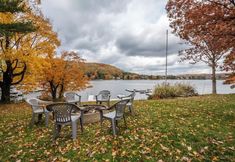 Others 3 Water's Edge