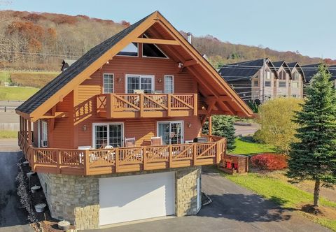 Lain-lain Mountains View