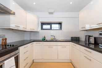 Lainnya 4 Lovely 1 Bedroom Flat Overlooking Canal in Hackney