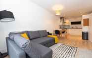 Lainnya 7 Lovely 1 Bedroom Flat Overlooking Canal in Hackney