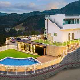 Primary image 1 여수 스테이멍 애견 스파 펜션, 금오산 전망대 호텔