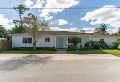 อื่นๆ 7 Lakeridge House- 4 Bedrooms/3 Bathroom Home by RedAwning