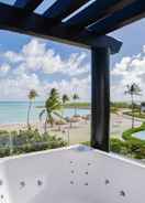 Bilik Luxury Punta Palmera Beach Front and Pool Views Ca