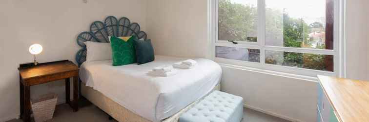 อื่นๆ Well-appointed Sunny 2 Bedroom Apartment in Northcote With Parking