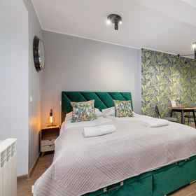 Primary image 1 Kraków Underground Apartment by Renters, Hotel Krakow Bus Station Czyżyny