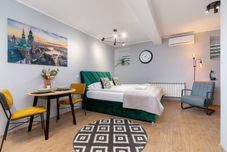 Khác Kielecka Studio With AC by Renters