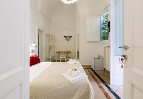 Others 3143 B&b Incentro Comfort Suite - Garden Suite by Barbarhouse