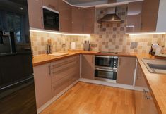 其他 7 A Stone's Throw