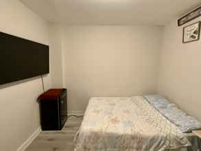 Others 4 Toronto Furnished Rooms