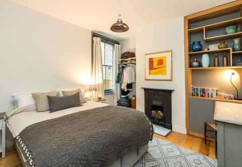 Others Delightful 1BD Flat in the Heart of Barnes Village