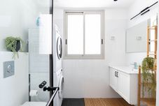 Others Chic Urban Getaway with Balcony & Mamad by Sea N Rent