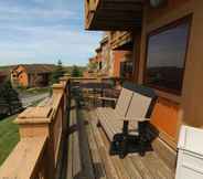 Others 5 Seven Springs 3 Bedrooms Premium Townhome, Ski In/ski Out 3 Townhouse by Redawning