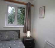 Lain-lain 4 Remarkable and Perfect 3 Bed House in Nottingham
