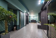 Others 2 Hotel Classy