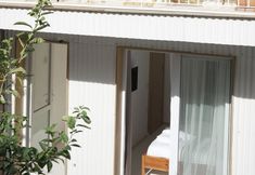 Lain-lain 2 Perle House