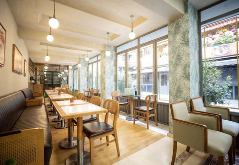 Others 21 Rooms Hotel