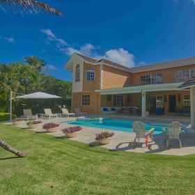 Primary image 1 Large Golf View Villa With Pool Jacuzzi and Staff, Hotel Punta Cana