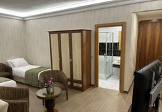 Lainnya 6 Lily Rooms