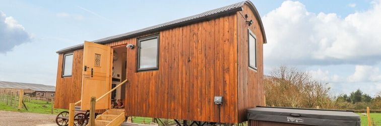 Others Hillcrest Shepherds Hut