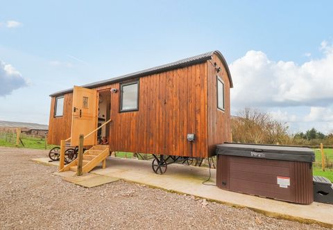 Others Hillcrest Shepherds Hut