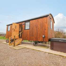 Primary image 1 Hillcrest Shepherds Hut, Easington Hotels