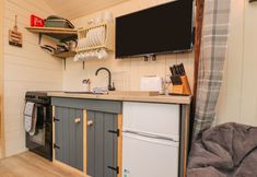 Others 6 Hillcrest Shepherds Hut