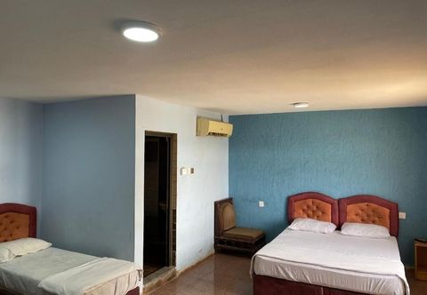 Lain-lain Moon beach hotel