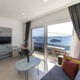 Primary image1博德魯姆海濱公寓,享有極佳海景,博德鲁姆城堡飯店