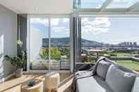 อื่นๆ Modern, Chic Penthouse With Mountain, City Sea Views