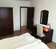 Lainnya 2 2 Bedroom Mountain View