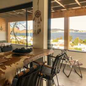 Imej utama 1 3 Bedroom Villa With Great View Walking Distance to Yalikavak Marina, โรงแรม & ที่พัก Magi Beach