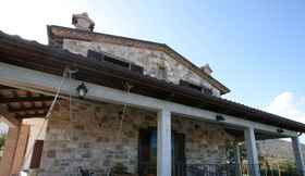 Lainnya 6 Beautiful Villa in Cagli With Private Garden and Barbeque
