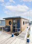 Imej utama Comfortable Houseboat in Marina Volendam