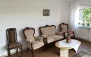 Others 6 Stellar Apartment in Detmold With Garden