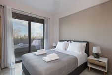 Others Aurora Apartments