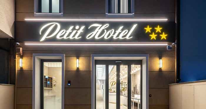 Lainnya PETIT HOTEL