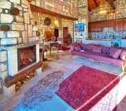 Others 7 Amazing Stone House With Private Pool in Iznik