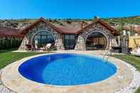 Others Amazing Stone House With Private Pool in Iznik