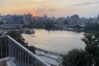Lainnya Nile View 2-bed Apartment in Zamalek Cairo