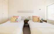 Others 2 The London Hampstead Retreat - 5bdr House w/ Swimming Pool, Garden, Parking