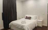 Lainnya 3 Luxurious Rooms in Pickering