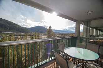 Lain-lain 4 Few Minutes From Ski Resorts, Shuttle, Garage, And Beautiful Views! 2 Bedroom Condo by Redawning