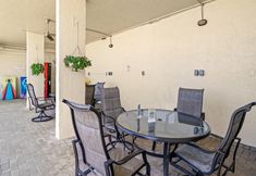 Lainnya 6 Island Inn 211