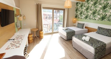 Others 2 Dolphin Park Hotel