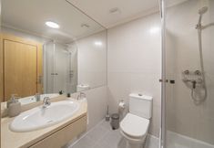 Others 7 City Break by the Beach - Lido View Place