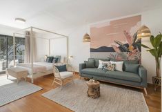 Others 5 City Break by the Beach - Lido View Place