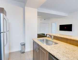 อื่นๆ 2 M11 Gorgeous Bright Corner 2BR in Heart of MTL