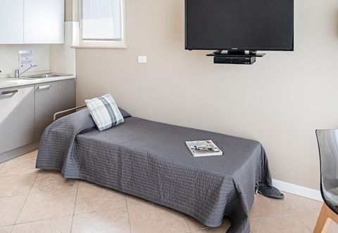 Others Residenza Miralago With Pool - Studio Apartment With City View